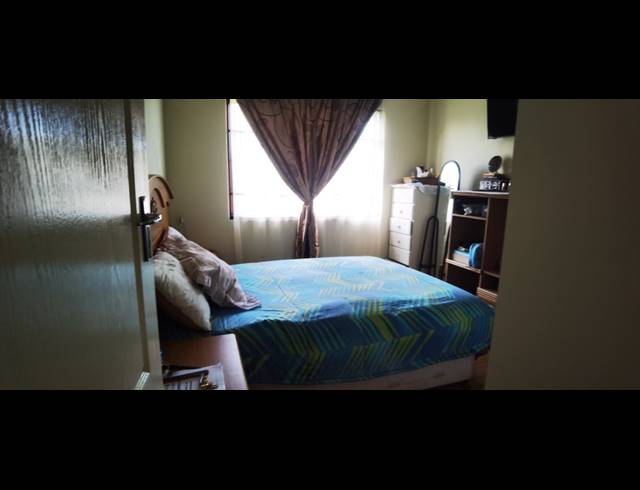3 BEDROOM FREESTANDING FOR SALE IN MERRIVALE